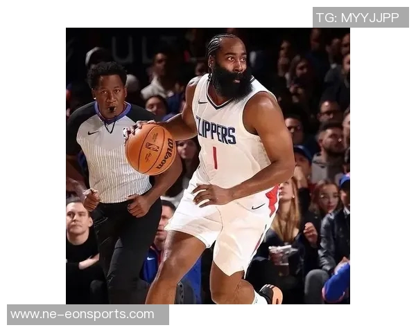 哈登直言大洛直言不讳对球队有益真实反馈促进团队成长