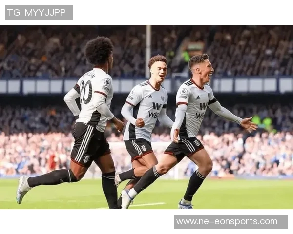 英媒分析罗杰斯或前往沙特执教水晶宫伯恩茅斯富勒姆成潜在选择