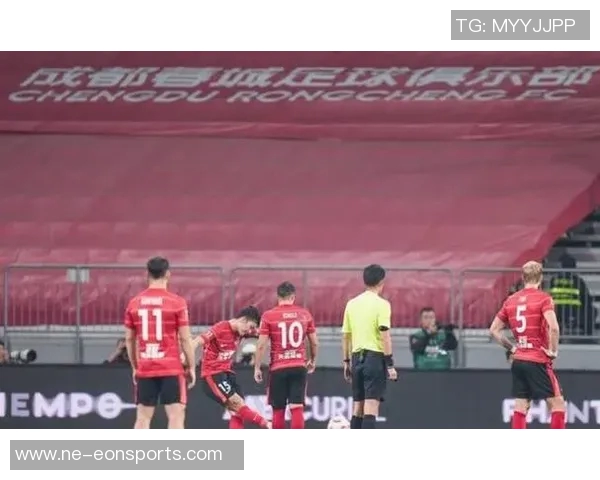 中超联赛第三十轮精彩对决北京国安迎战梅州客家全力争胜